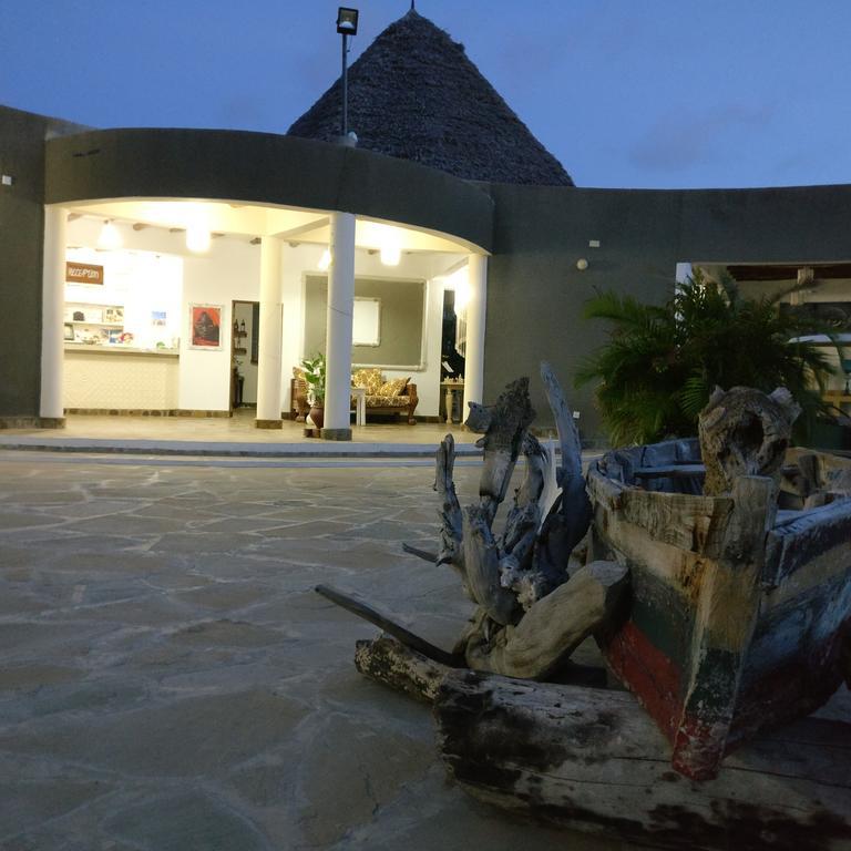 Malaika Beach Villas Малинди Экстерьер фото