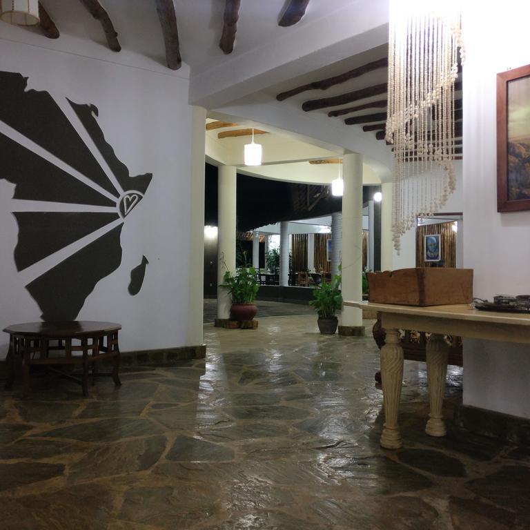 Malaika Beach Villas Малинди Экстерьер фото