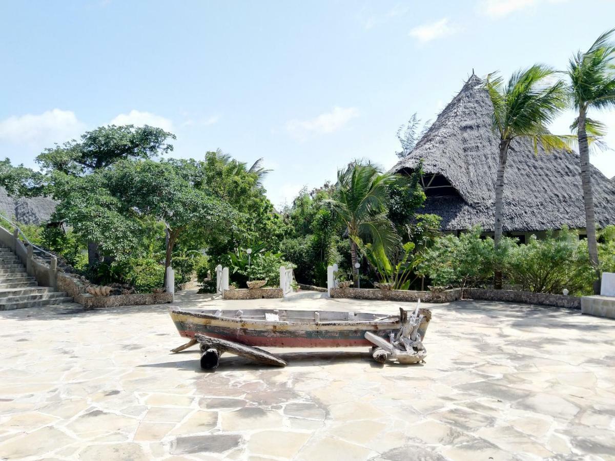 Malaika Beach Villas Малинди Экстерьер фото