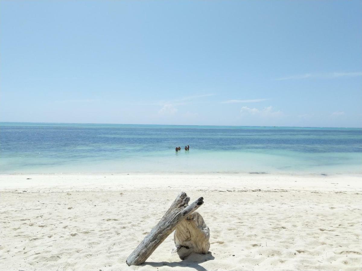 Malaika Beach Villas Малинди Экстерьер фото