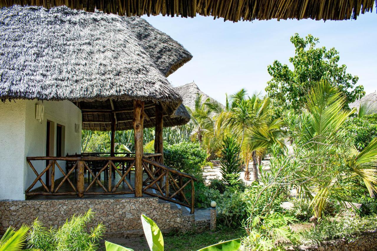 Malaika Beach Villas Малинди Экстерьер фото