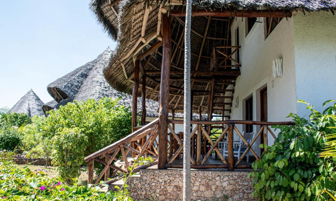 Malaika Beach Villas Малинди Экстерьер фото