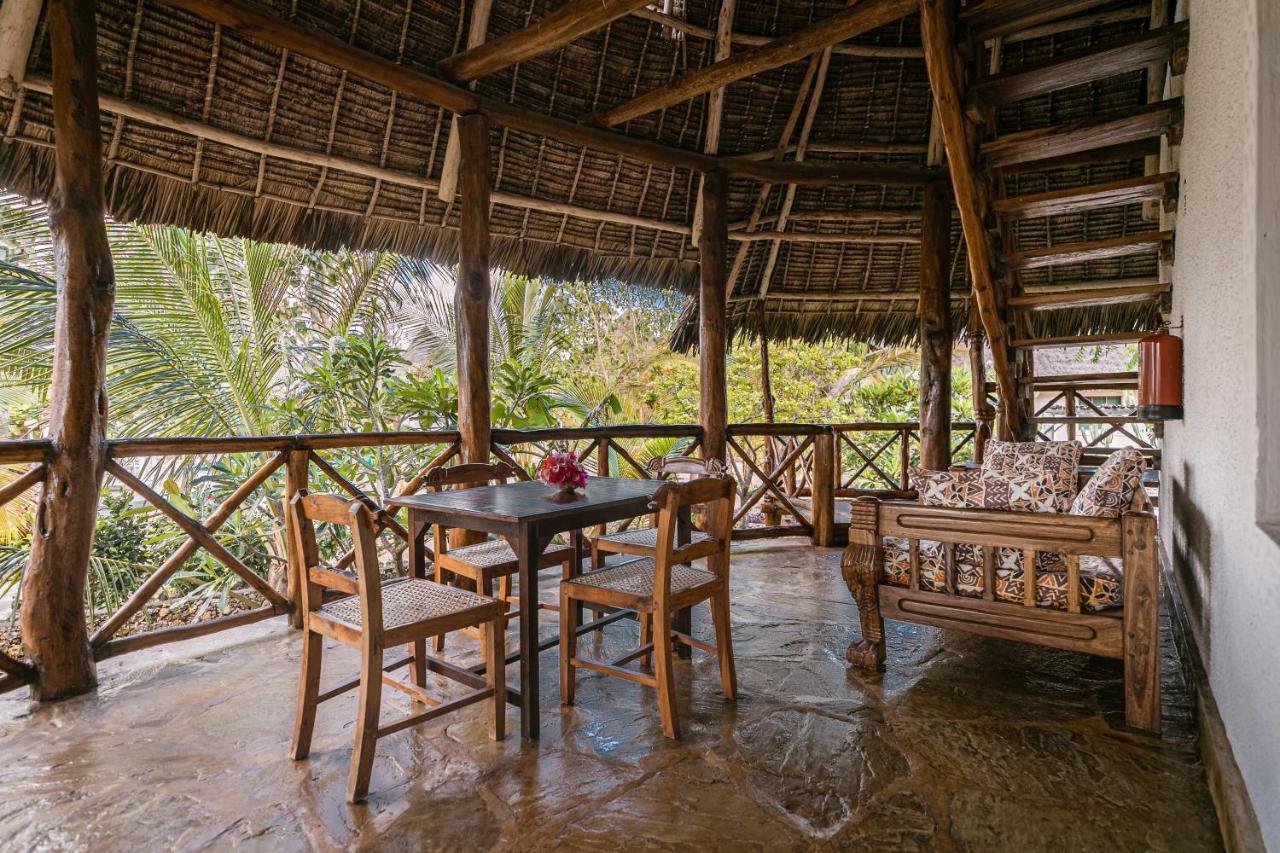Malaika Beach Villas Малинди Экстерьер фото
