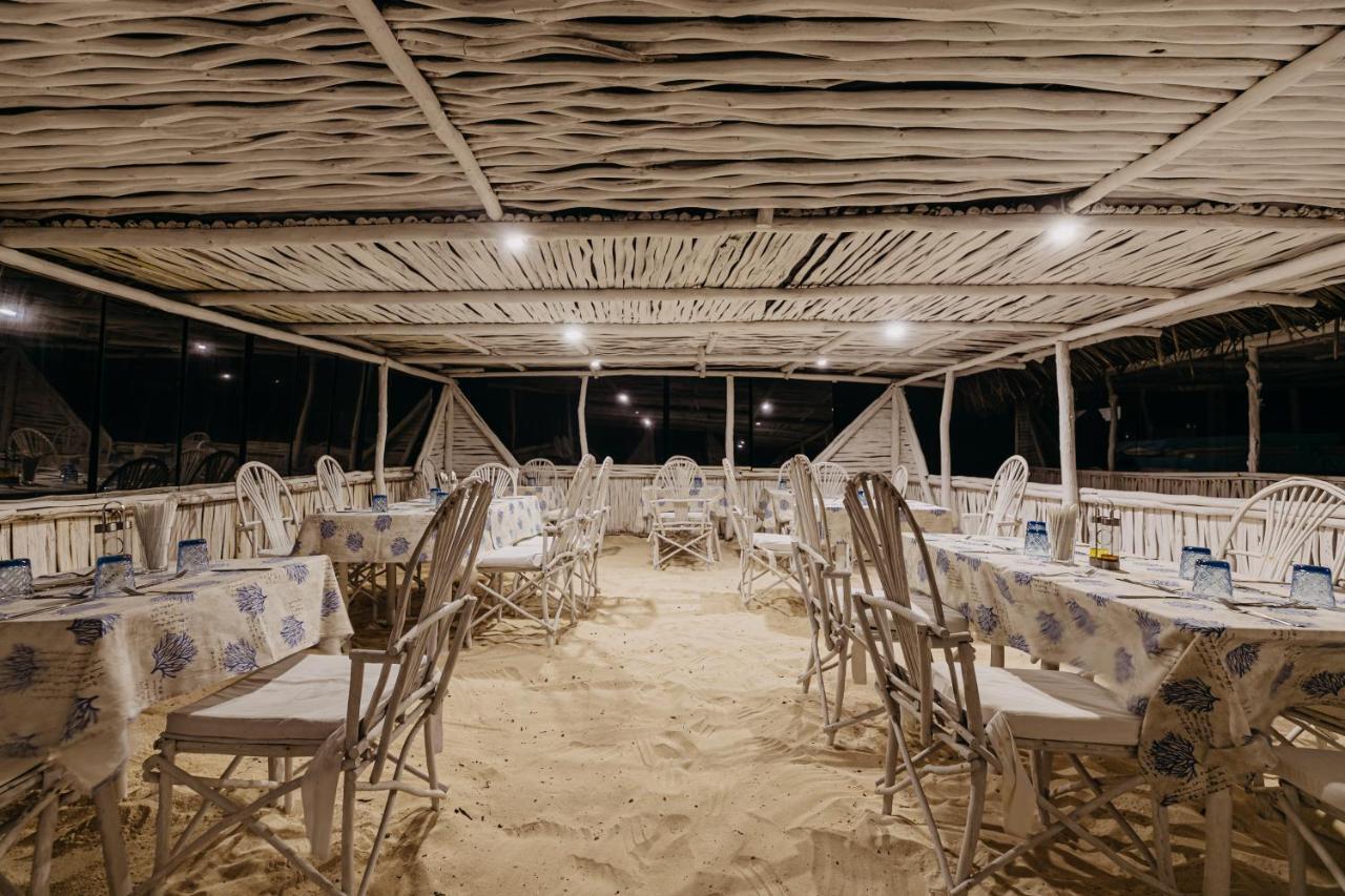 Malaika Beach Villas Малинди Экстерьер фото