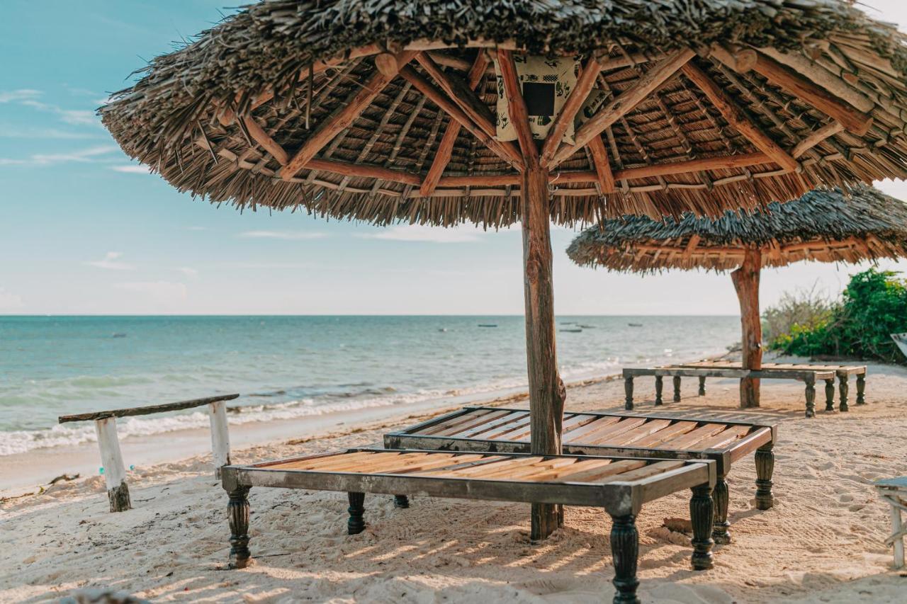 Malaika Beach Villas Малинди Экстерьер фото